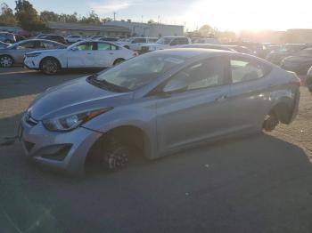  Salvage Hyundai ELANTRA