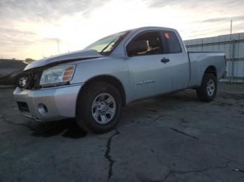  Salvage Nissan Titan