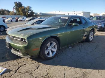  Salvage Dodge Challenger