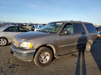  Salvage Ford Expedition