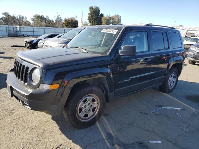  Salvage Jeep Patriot