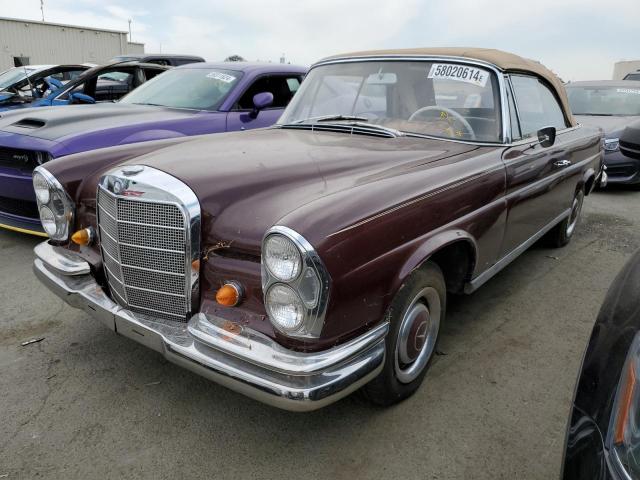  Salvage Mercedes-Benz 220-class