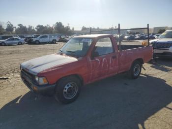  Salvage Toyota Pickup