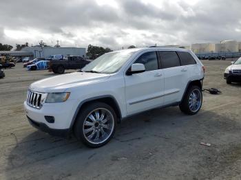  Salvage Jeep Grand Cherokee