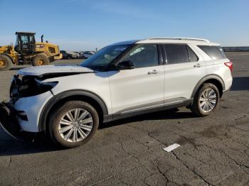  Salvage Ford Explorer