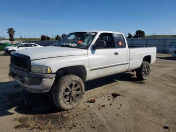  Salvage Dodge Ram 2500