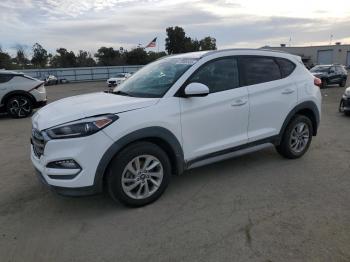  Salvage Hyundai TUCSON