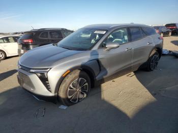  Salvage Chevrolet Blazer