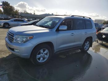  Salvage Toyota Land Cruis