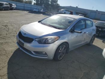  Salvage Kia Forte