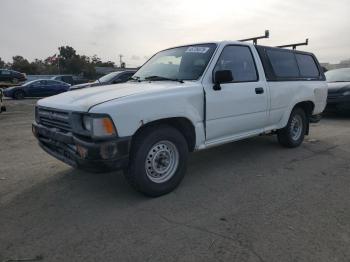  Salvage Toyota Pickup