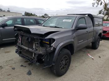  Salvage Toyota Tacoma