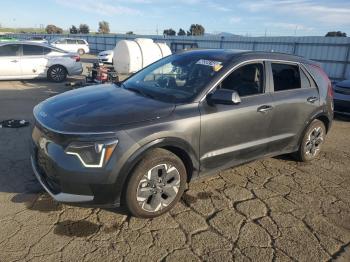  Salvage Kia Niro