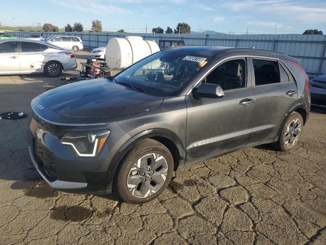  Salvage Kia Niro