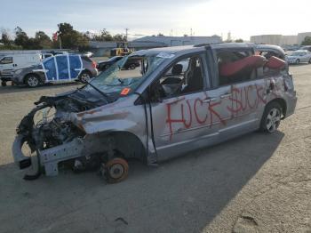  Salvage Dodge Caravan