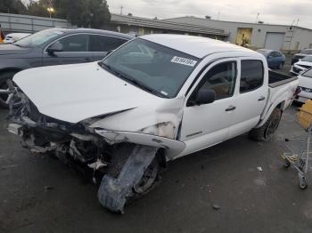  Salvage Toyota Tacoma