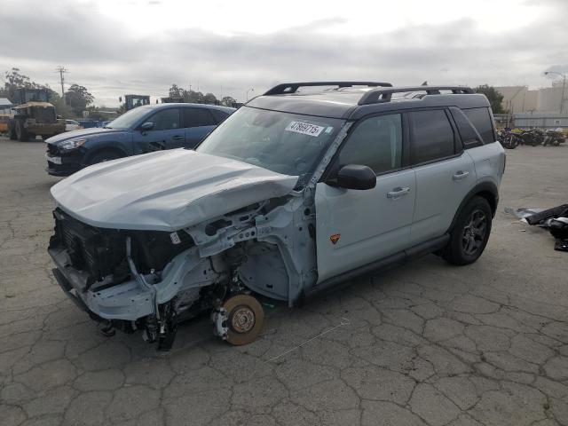  Salvage Ford Bronco