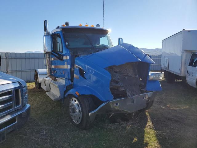  Salvage Peterbilt 567