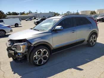  Salvage Kia Niro