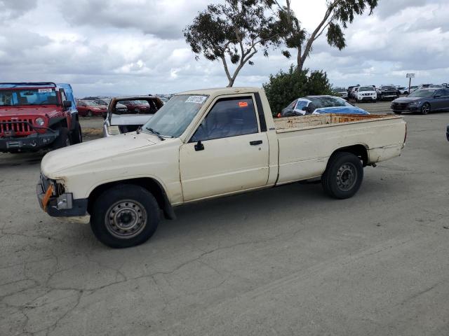  Salvage Toyota Pickup