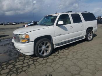  Salvage GMC Yukon