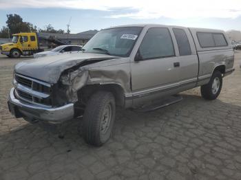  Salvage Chevrolet Gmt