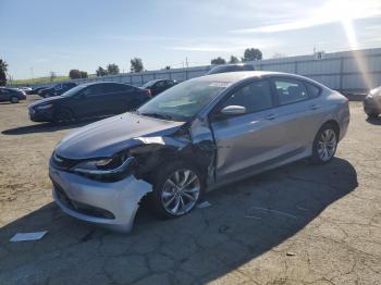  Salvage Chrysler 200