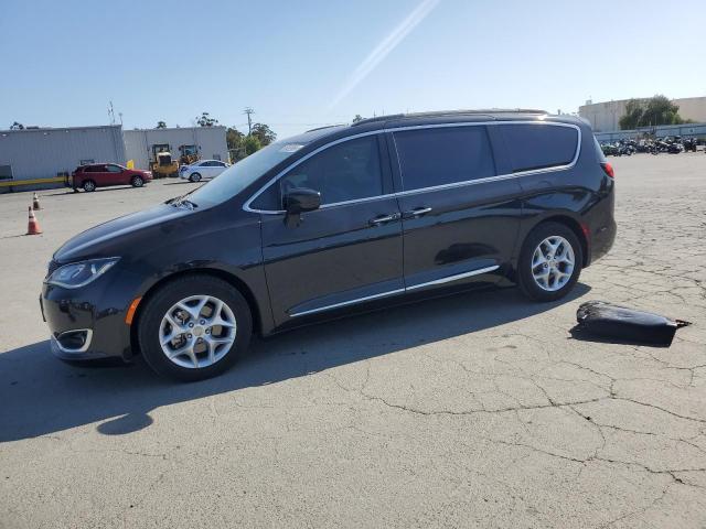  Salvage Chrysler Pacifica