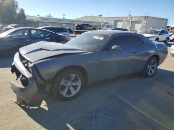  Salvage Dodge Challenger