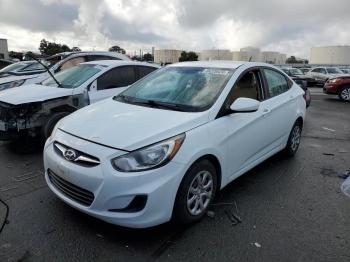  Salvage Hyundai ACCENT