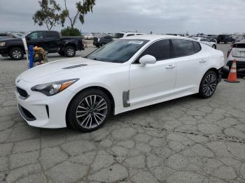  Salvage Kia Stinger