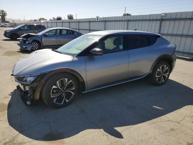  Salvage Kia EV6