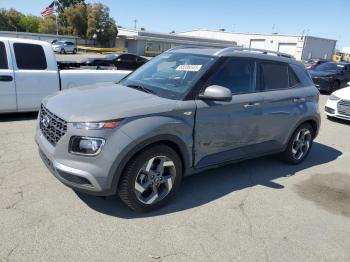  Salvage Hyundai VENUE