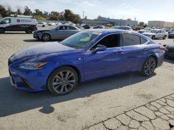  Salvage Lexus Es