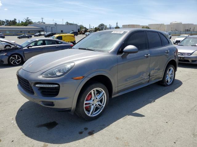  Salvage Porsche Cayenne
