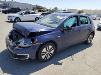  Salvage Volkswagen Golf