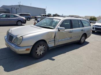  Salvage Mercedes-Benz E-Class