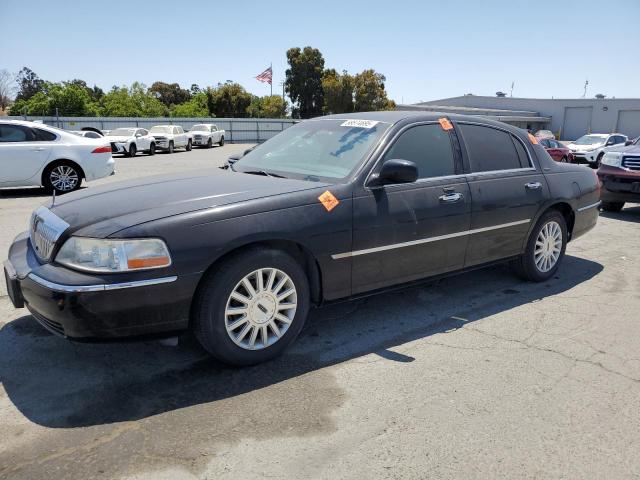  Salvage Lincoln Towncar