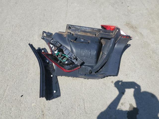 Nissan Versa S Image 11