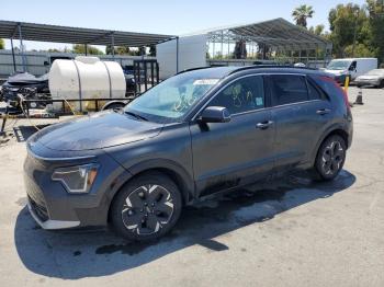  Salvage Kia Niro