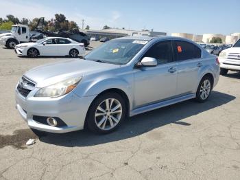  Salvage Subaru Legacy