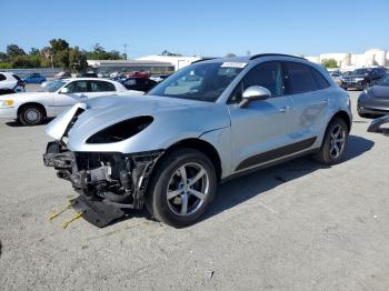  Salvage Porsche Macan