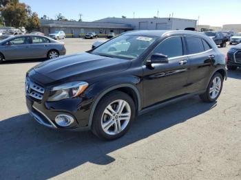  Salvage Mercedes-Benz GLA