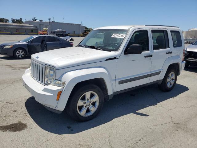  Salvage Jeep Liberty