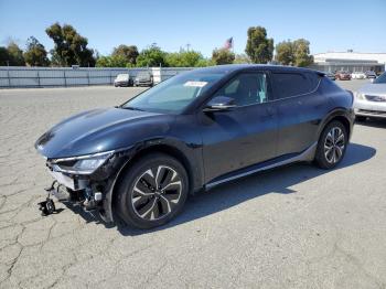  Salvage Kia EV6