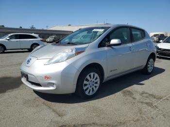  Salvage Nissan LEAF
