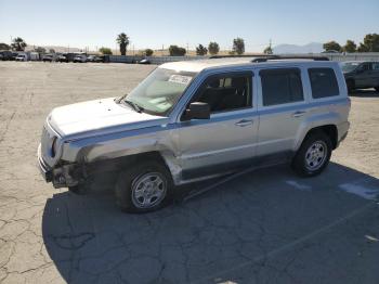  Salvage Jeep Patriot
