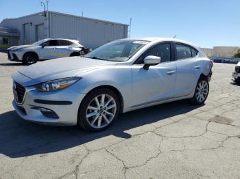  Salvage Mazda 3