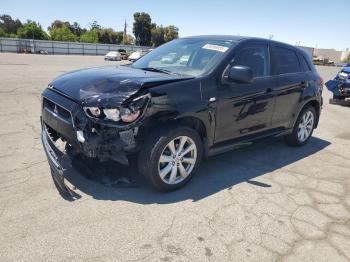  Salvage Mitsubishi Outlander