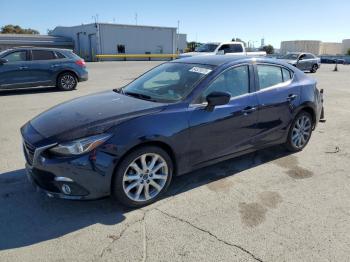  Salvage Mazda 3
